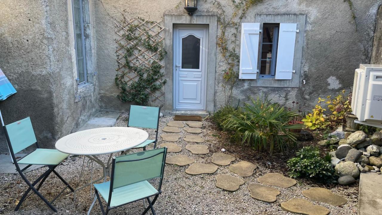 Appartamento Gite Le Layris Campan Esterno foto